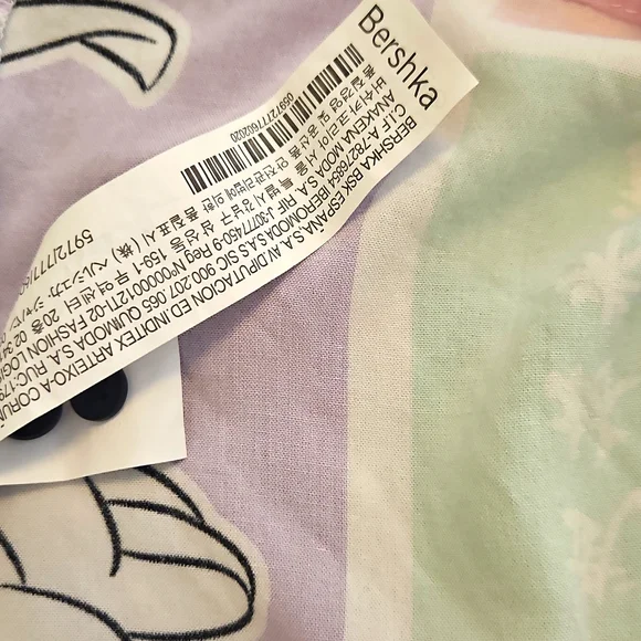 Bershka Disney Pastel Mickey Mouse Shirt Unisex. Size Oversize Small. - Picture 13 of 14